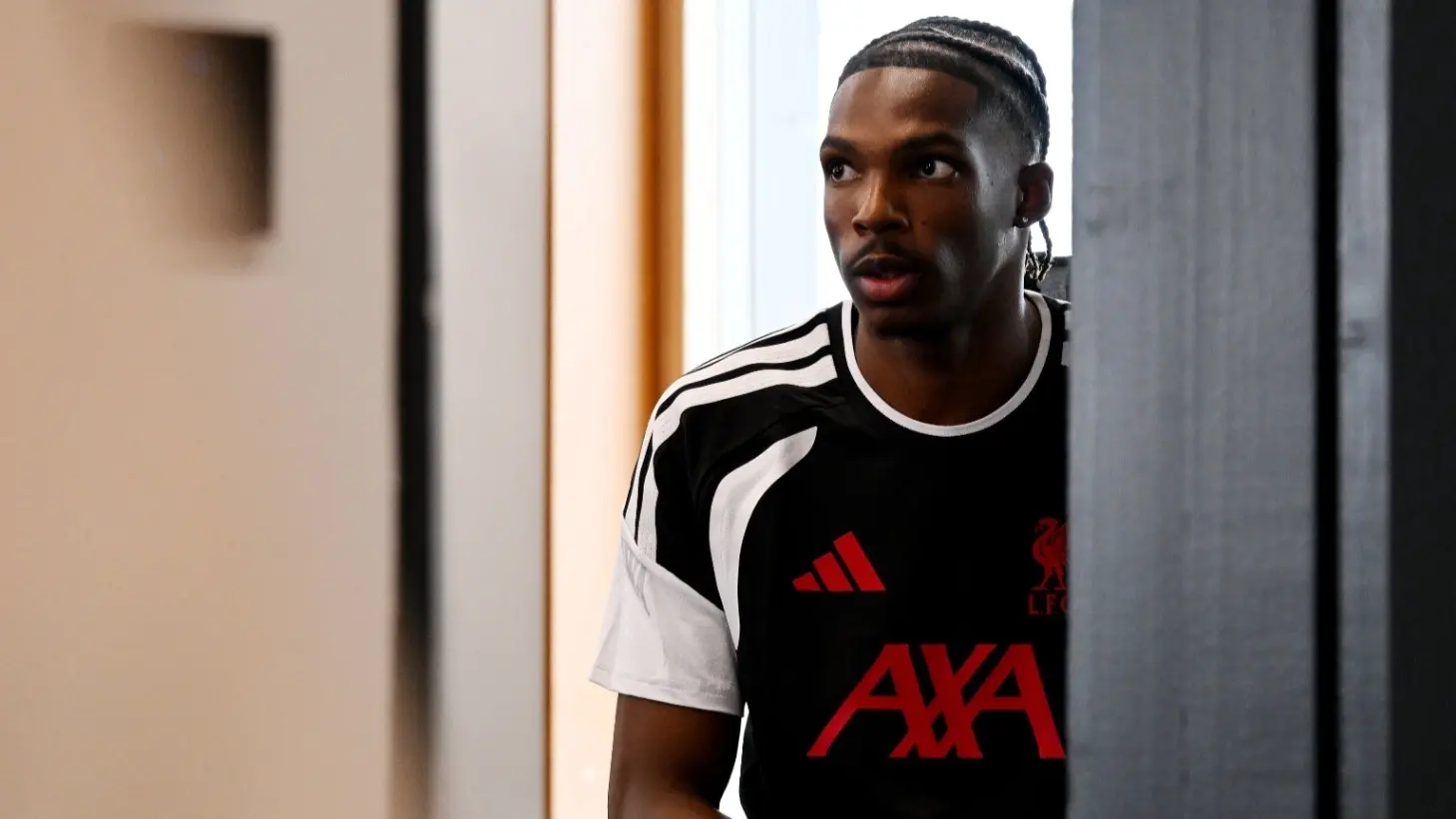 جيريمي جاكيه غاب عن مباراة ليفربول الأولى التحضيرية (إكس) جيريمي جاكيه غاب عن مباراة ليفربول الأولى التحضيرية (إكس)