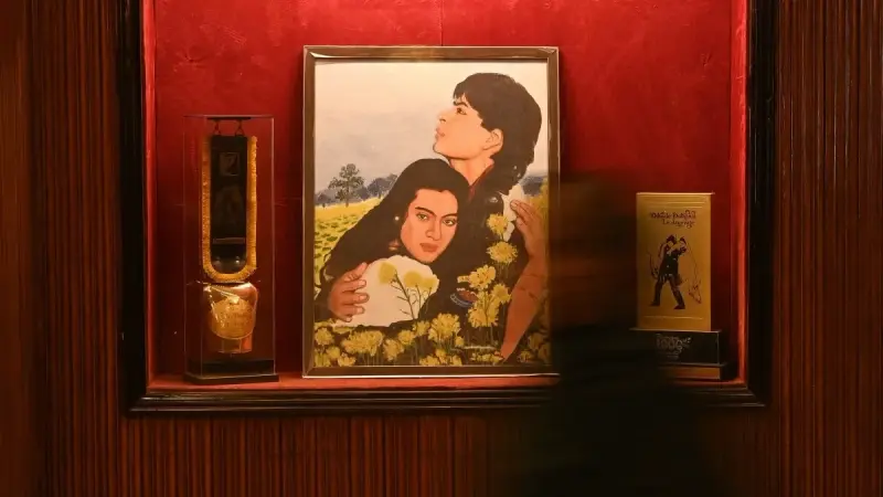 صور - الأطول في تاريخ بوليوود.. فيلم هندي في الصالات منذ 30 عاما