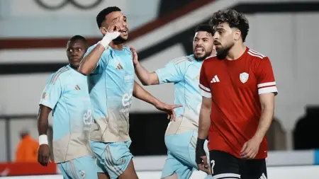 related_news_inside_blogsنتيجة وملخص مباراة الأهلي ضد طلائع الجيش في الدوري المصري.. خسارة صادمة لـ"المارد الأحمر"