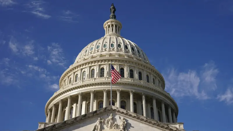 الديمقراطيون يطالبون بجلسات بشأن إيران.. ويلوّحون بتعطيل الشيوخ