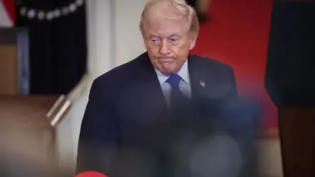 related_news_inside_blogs"أنا من يتخذ القرار".. ترامب ينفي خلافه مع رئيس الأركان بشأن ضرب إيران