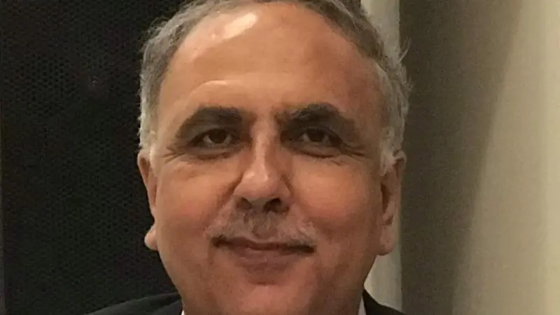 رئيس الهلال الأحمر السوري الجديد.. من هو محمد حازم محمد شريف بقله؟