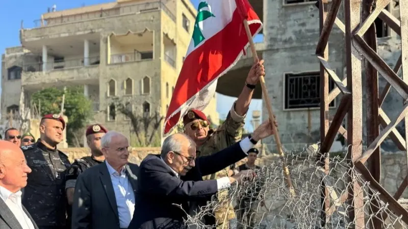 نواف سلام: لا خيار للبنان سوى جيش واحد وعلم واحد ودولة واحدة