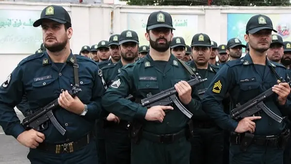 إيران تعتقل 14 شخصا يشتبه بانتمائهم لتنظيم "داعش"