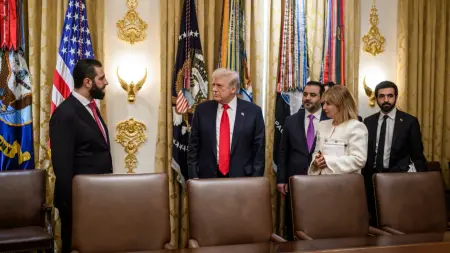ماذا حدث في سعر الدولار مقابل الليرة السورية عقب لقاء ترامب والشرع؟