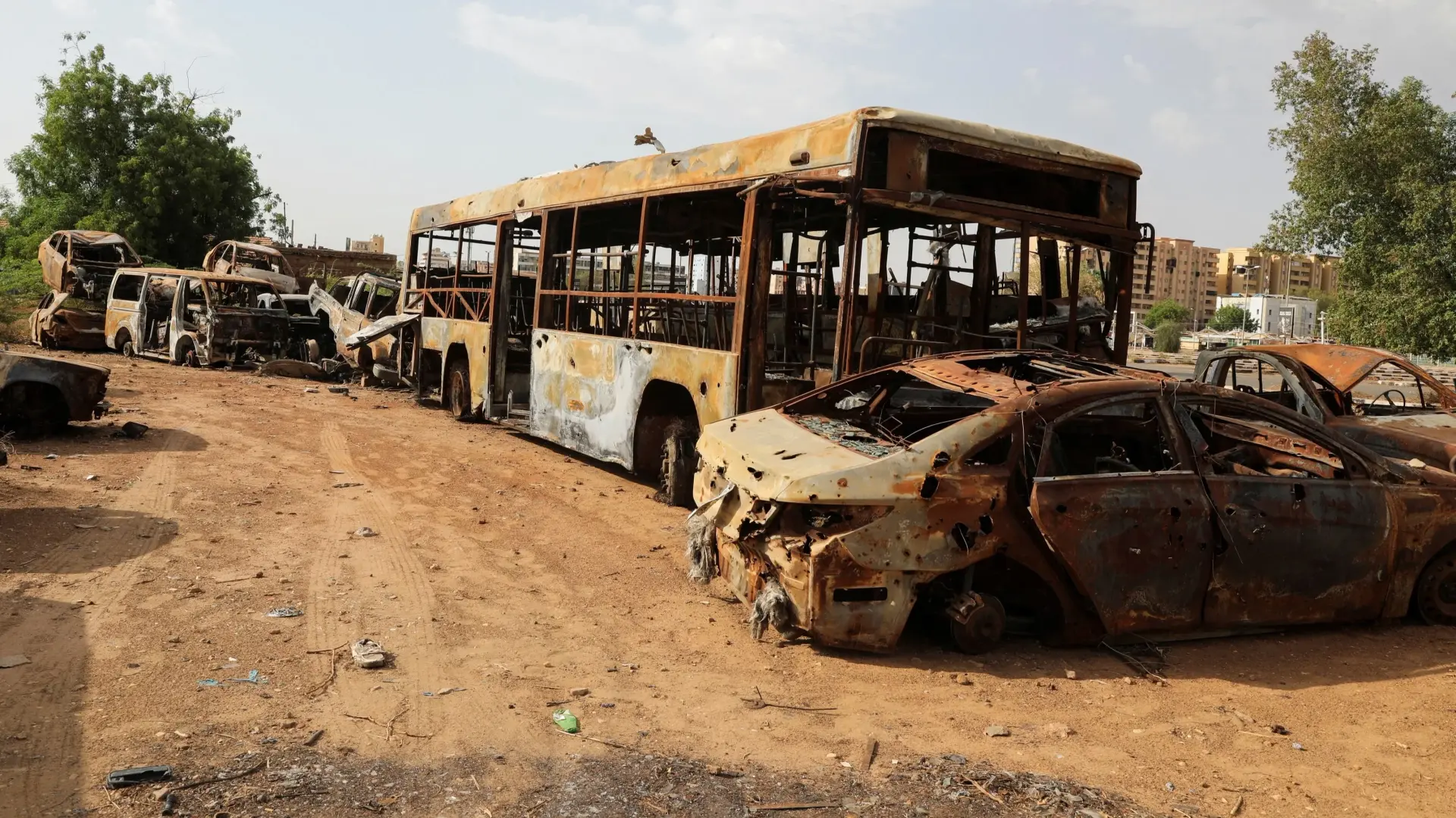 تحقيق يكشف شبهة استخدام أسلحة كيميائية في السودان (رويترز) تحقيق يكشف شبهة استخدام أسلحة كيميائية في السودان (رويترز)