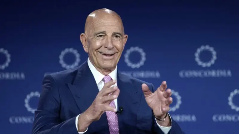 برّاك يؤكد في لقاء مع قائد "قسد" ضرورة الالتزام باتفاق 18 يناير