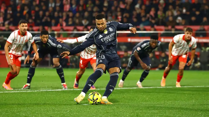 الدوري الإسباني - ريال مدريد يفقد الصدارة لمصلحة برشلونة بعد التعادل مع جيرونا