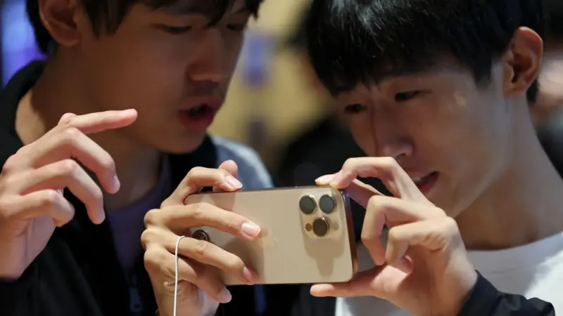 "على بابا" تضخ أكثر من 53 مليار دولار في الذكاء الاصطناعي