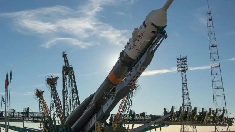 كوثر وهدهد.. روسيا تطلق قمرين اصطناعيين إيرانيين