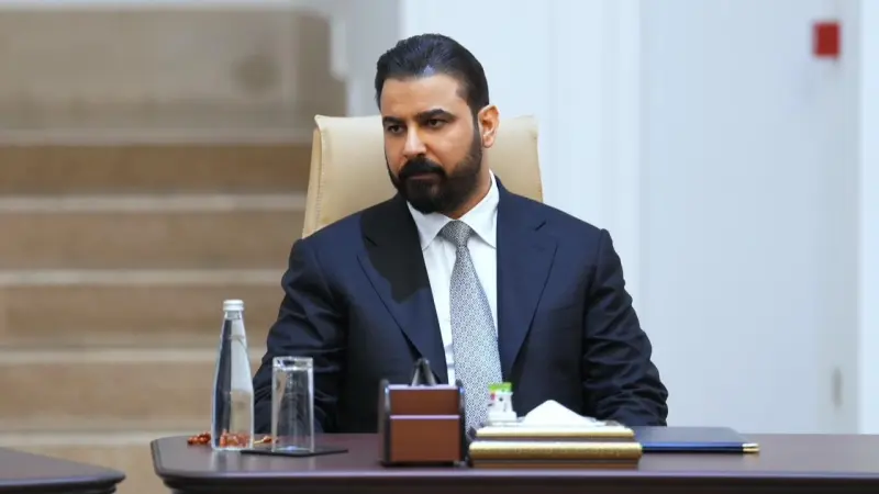 الرئيس العراقي يكلف علي الزيدي بتشكيل الحكومة.. من هو؟