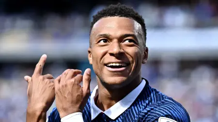 related_news_inside_blogsترتيب هدافي كأس العالم عبر التاريخ.. مبابي يتفوق على ميسي ويصبح هداف فرنسا التاريخي