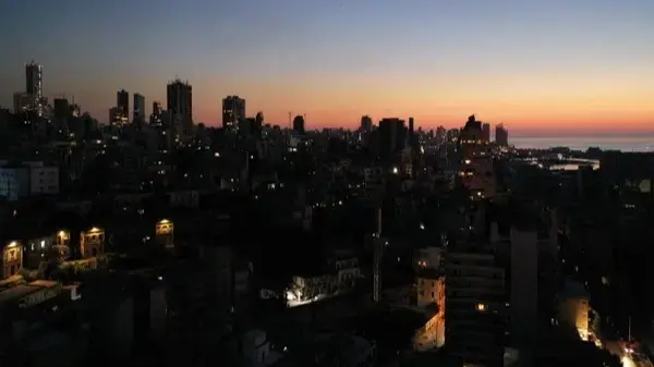 فيديو - لبنان.. انقطاع امدادات الكهرباء لساعات بسبب عاصفة شتوية