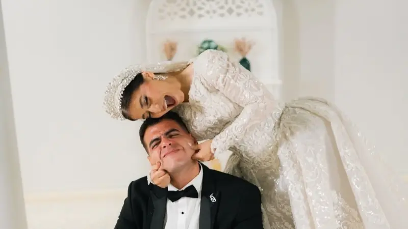 من هي دينا هشام ابنة هبة قطب؟ تصدرت الترند بكعكة الدجاج المقلي