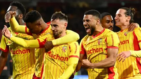 related_news_inside_blogsالدوري الفرنسي - لانس يستعيد الصدارة بعد الفوز على رين