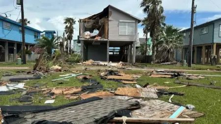 related_news_inside_blogsبسبب عاصفة رعدية.. مقتل شخصين وتضرر منازل في تكساس الأميركية