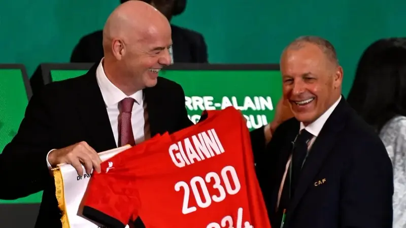 قرار عاجل من هاني أبو ريدة بعد أزمة شوبير مع أحمد حسن وعصام الحضري