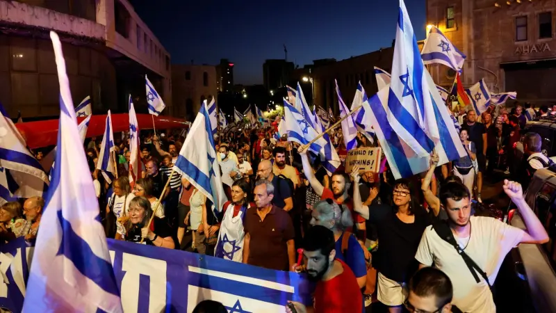 مع استمرار الاحتجاجات.. نتانياهو يعلن انفتاحه على التفاوض بشأن الإصلاحات القضائية