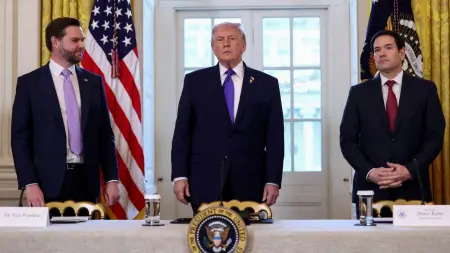 related_news_inside_blogsفانس أو روبيو.. من سيدعم ترامب ليخلفه في رئاسة أميركا؟