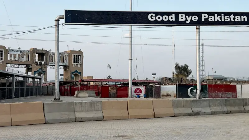 إسقاط طائرة مقاتلة باكستانية في جلال آباد وأسر طيارها