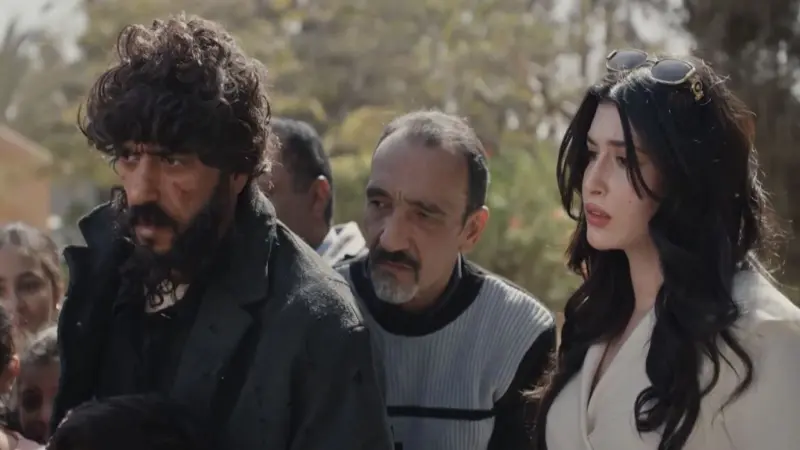 سارة بركة تنقذ أحمد العوضي من شجار في "علي كلاي "