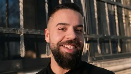 related_news_inside_blogsتفاصيل جديدة حول سبب وفاة الشاب سيف الخوالدة بعد أيام من اختفائه