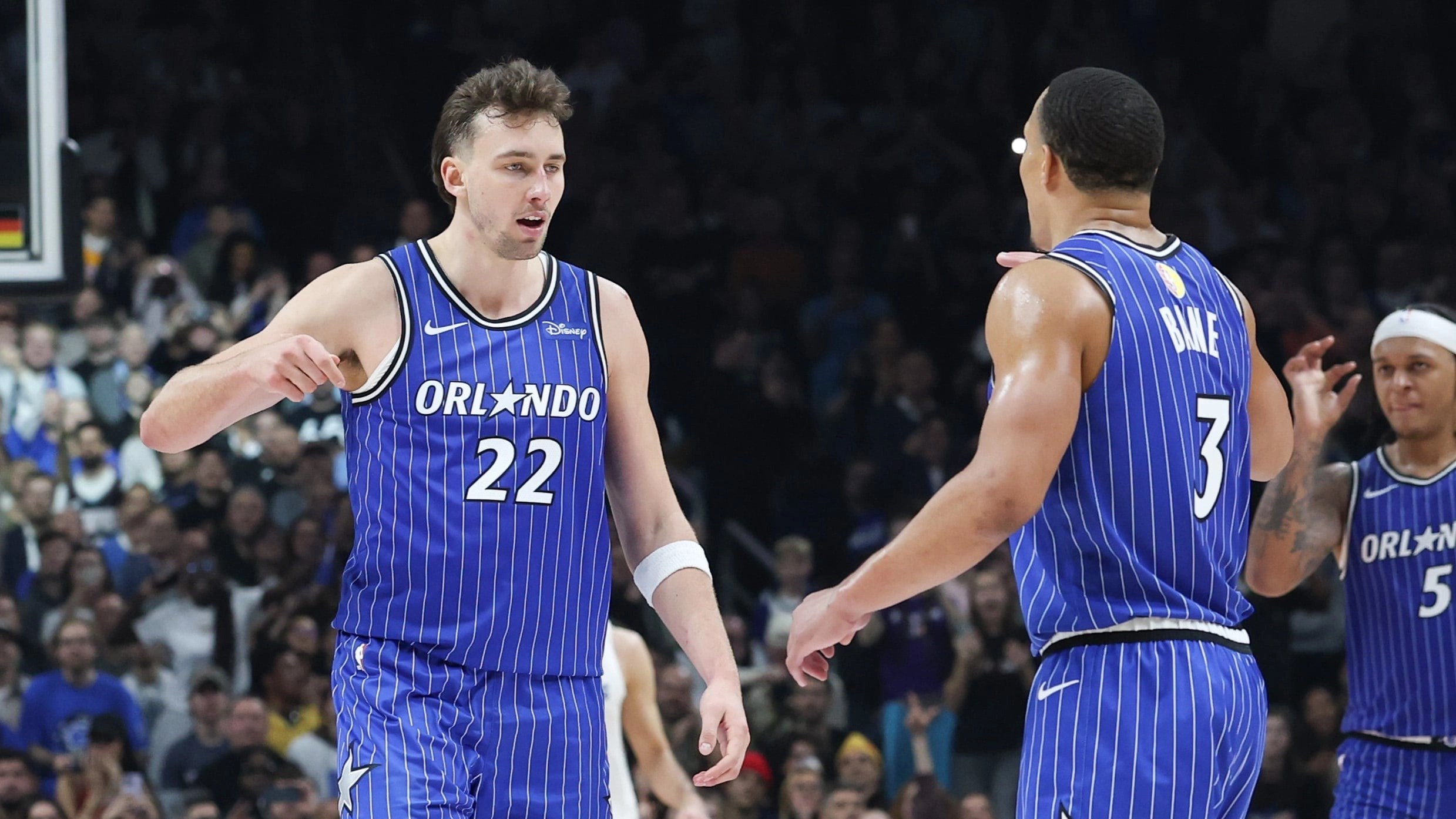 قبل موقعة لندن.. ماجيك يحسم الفصل الأول أمام غريزليز في ألمانيا 