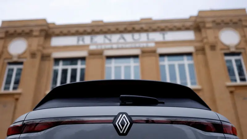 "رينو" تحقق أرباحا في النصف الأول بدعم من ارتفاع المبيعات