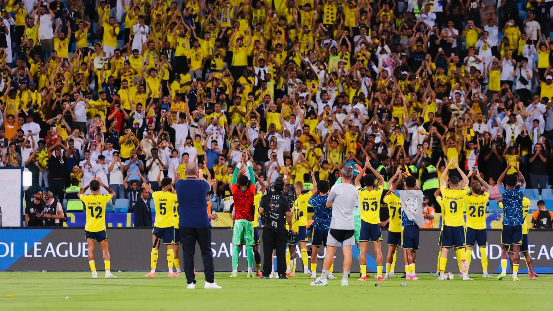 النصر لمواصلة العلامة الكاملة (إكس) النصر لمواصلة العلامة الكاملة (إكس)