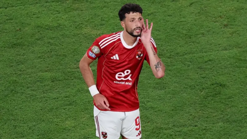 وسام أبو علي يضغظ من أجل الانضمام إلى الريان القطري.. والأهلي يتمسك بمطالبه