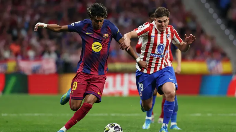 المشهد سبورتس: عقدة في مفاوضات ريال مدريد مع مورينيو.. وألفاريز يقترب من برشلونة
