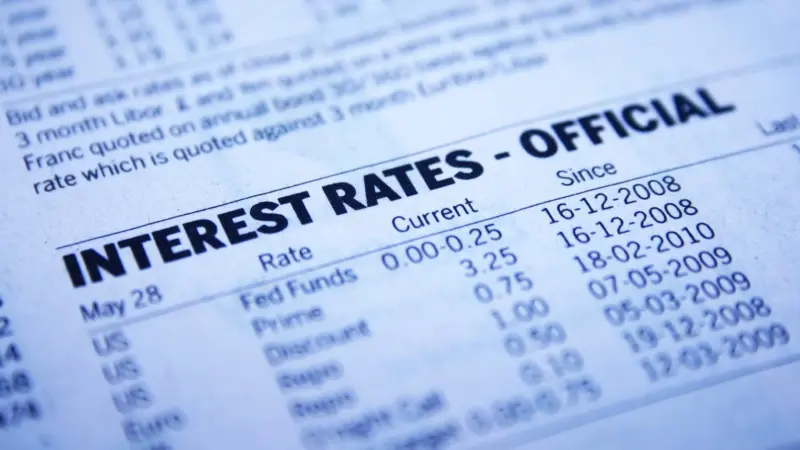 بنوك مركزية عربية تلحق بالفيدرالي الأميركي وترفع سعر الفائدة