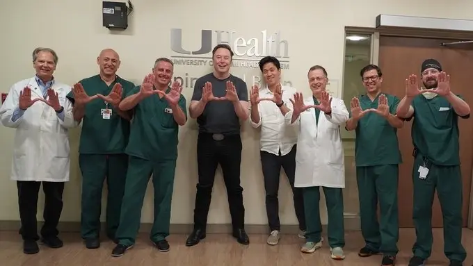 التحكم بالعقل.. 12 شخصًا يتعاملون مع العالم الرقمي عبر شرائح نيورالينك