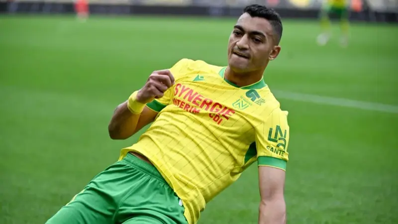 حسام حسن يوضح لمصطفى محمد مقصده من تصريحه الأخير