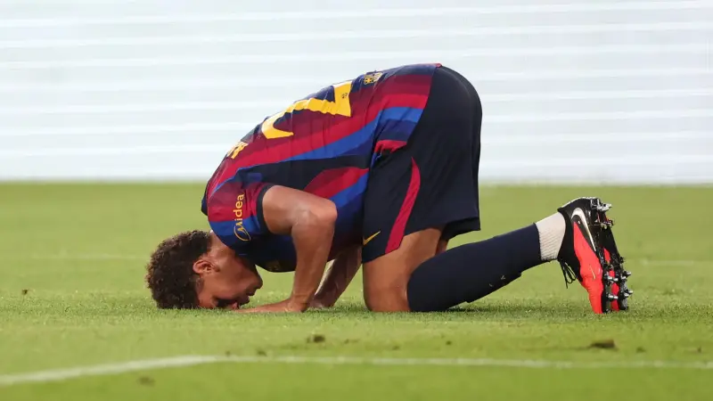فيديو - رفض الاحتفال.. هدف حمزة عبد الكريم مع برشلونة في شباك الأهلي