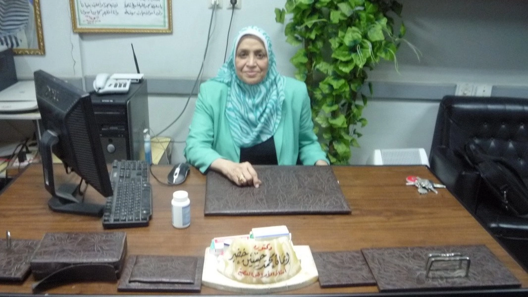 من هي الدكتورة إيمان خضر؟ رحيل مؤثر لعالمة مصرية 