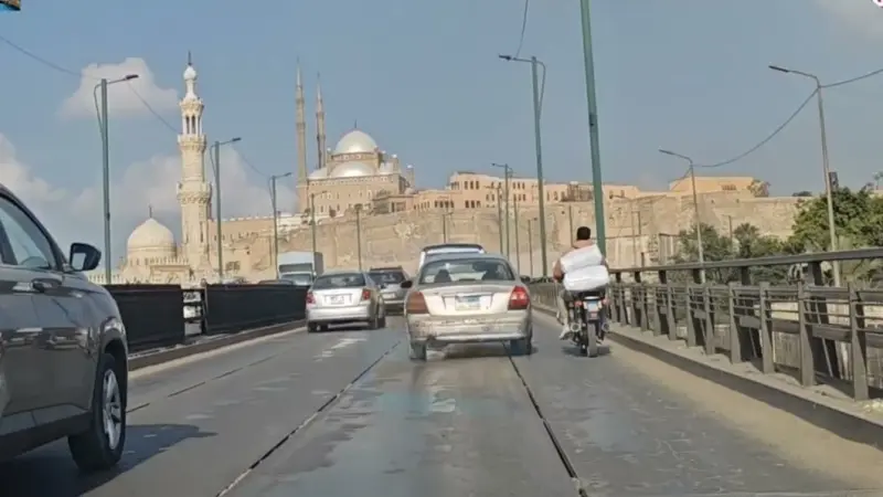 "جسر الموت".. إزالة كوبري السيدة عائشة بالقاهرة