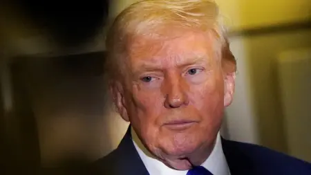 related_news_inside_blogsتقرير: ترامب يقترب من مواجهة عسكرية واسعة مع إيران