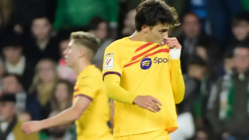 تشكيلة برشلونة اليوم ضد أوساسونا.. فيليكس ينضمّ لقائمة الغيابات