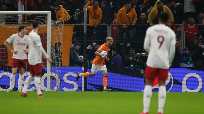 مانشستر يونايتد يقترب من الخروج المبكر من دوري الأبطال