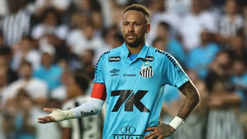 نيمار يؤجل الاعتزال ويطارد حلم المونديال الأخير