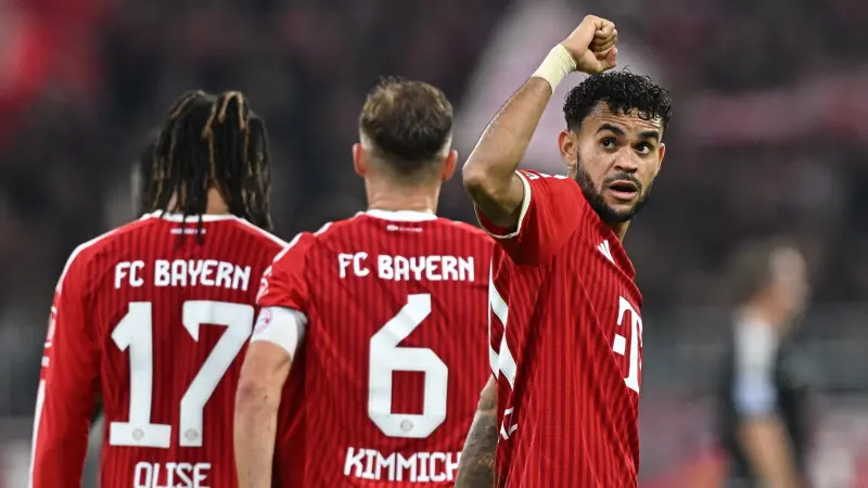 الدوري الألماني - بايرن ميونخ يكتسح لايبزيغ ويتصدر البوندسليغا مؤقتًا