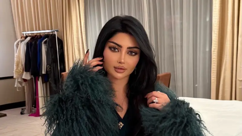 فيديو - هكذا صنعت المؤثرة السعودية ملكة كابلي مسارها المهني