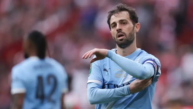 برناردو سيلفا يودع السيتي.. هل تكون السعودية وجهته المقبلة؟