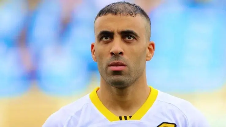 أخذ رقمه.. هل يهدّد بنزيما مكان حمد الله في الاتحاد السعودي؟