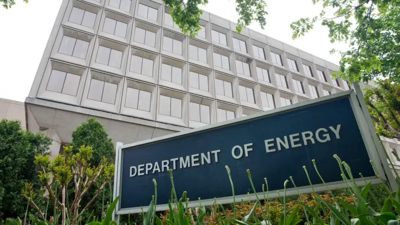 أول دفعة منذ الحرب.. أميركا تقرض 45.2 مليون برميل من احتياطي النفط الاستراتيجي