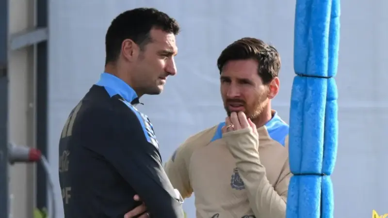 القنوات الناقلة لمباراة الأرجنتين ضد تشيلي في تصفيات كأس العالم 2026 أميركا الجنوبية مع الموعد