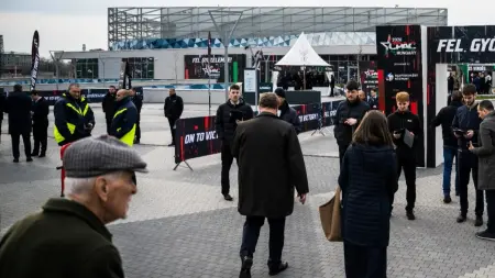 related_news_inside_blogsالمجريون يدلون بأصواتهم في انتخابات قد تطيح بأوربان