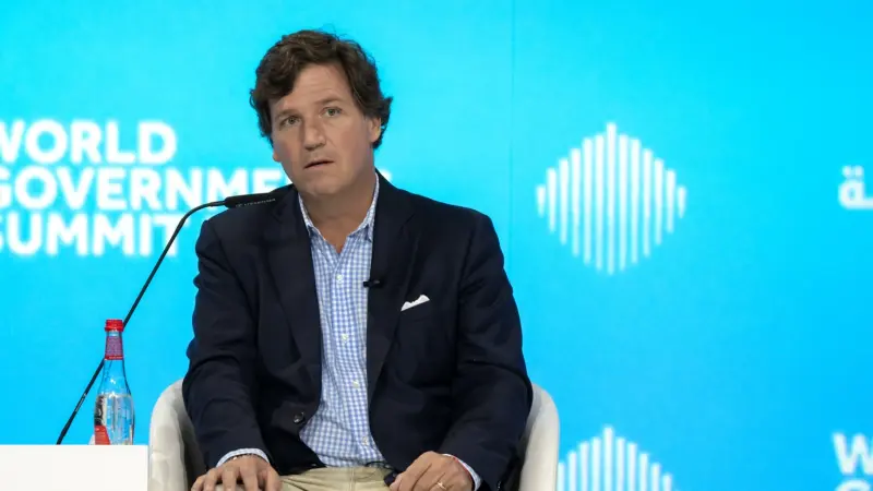 تاكر كارلسون يكشف كواليس لقائه مع بوتين