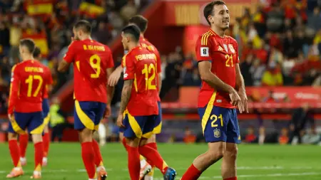 related_news_inside_blogsقائمة منتخب إسبانيا استعداداً لمباراتي صربيا ومصر في تحضيرات كأس العالم